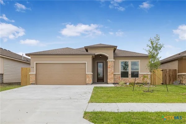 $339,900 | 109 Giacomo Drive, Victoria, TX 77901