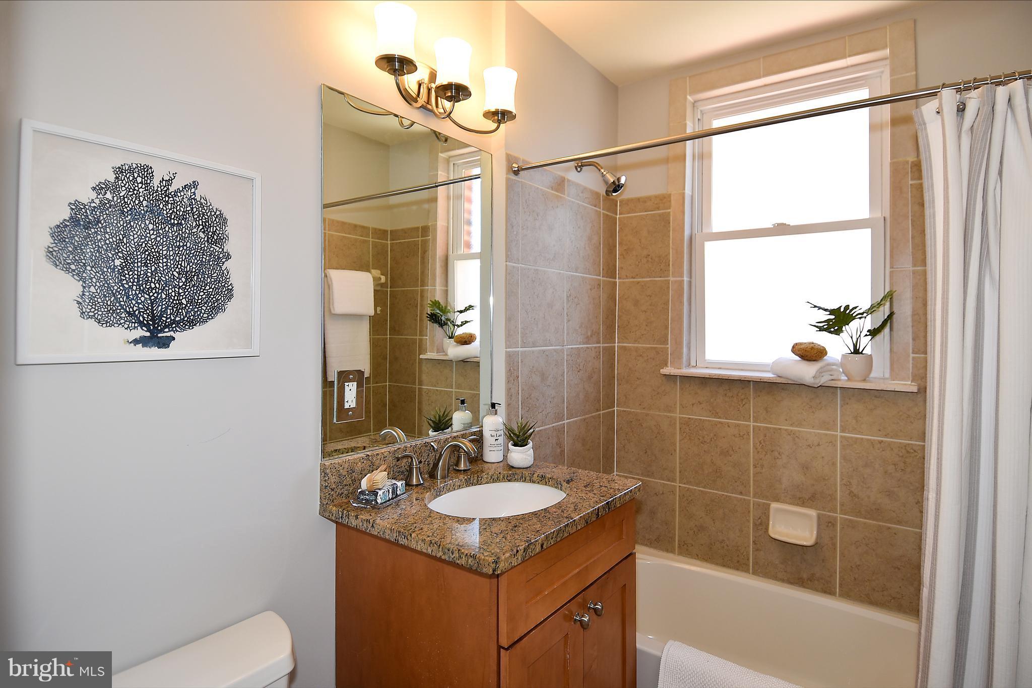 1438 Columbia Road Northwest, Unit 206 Washington, DC 20009 - Photo 10 of 20 Bath