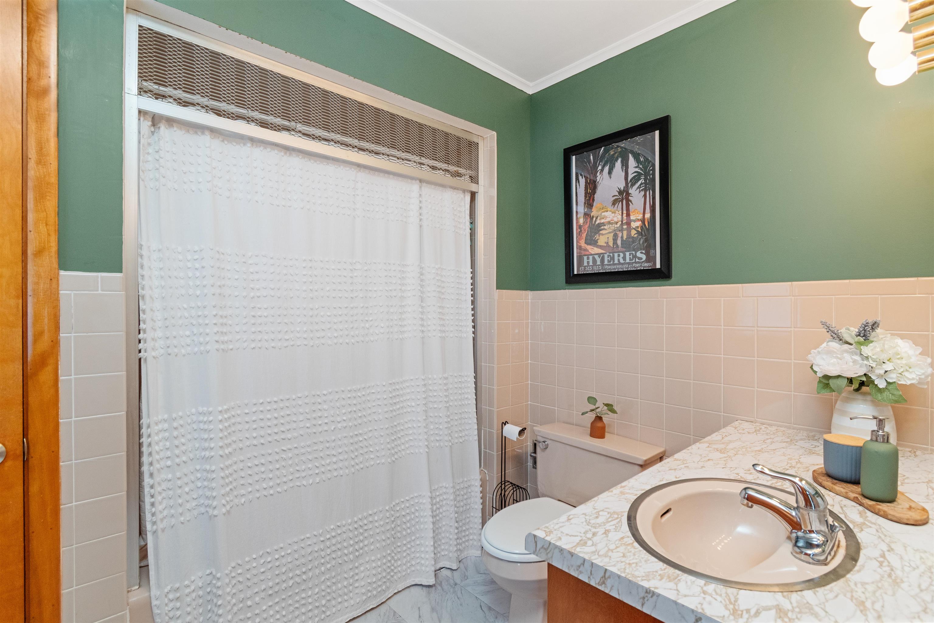 49 Hill Street Barre, VT 05641 - Photo 26 of 53