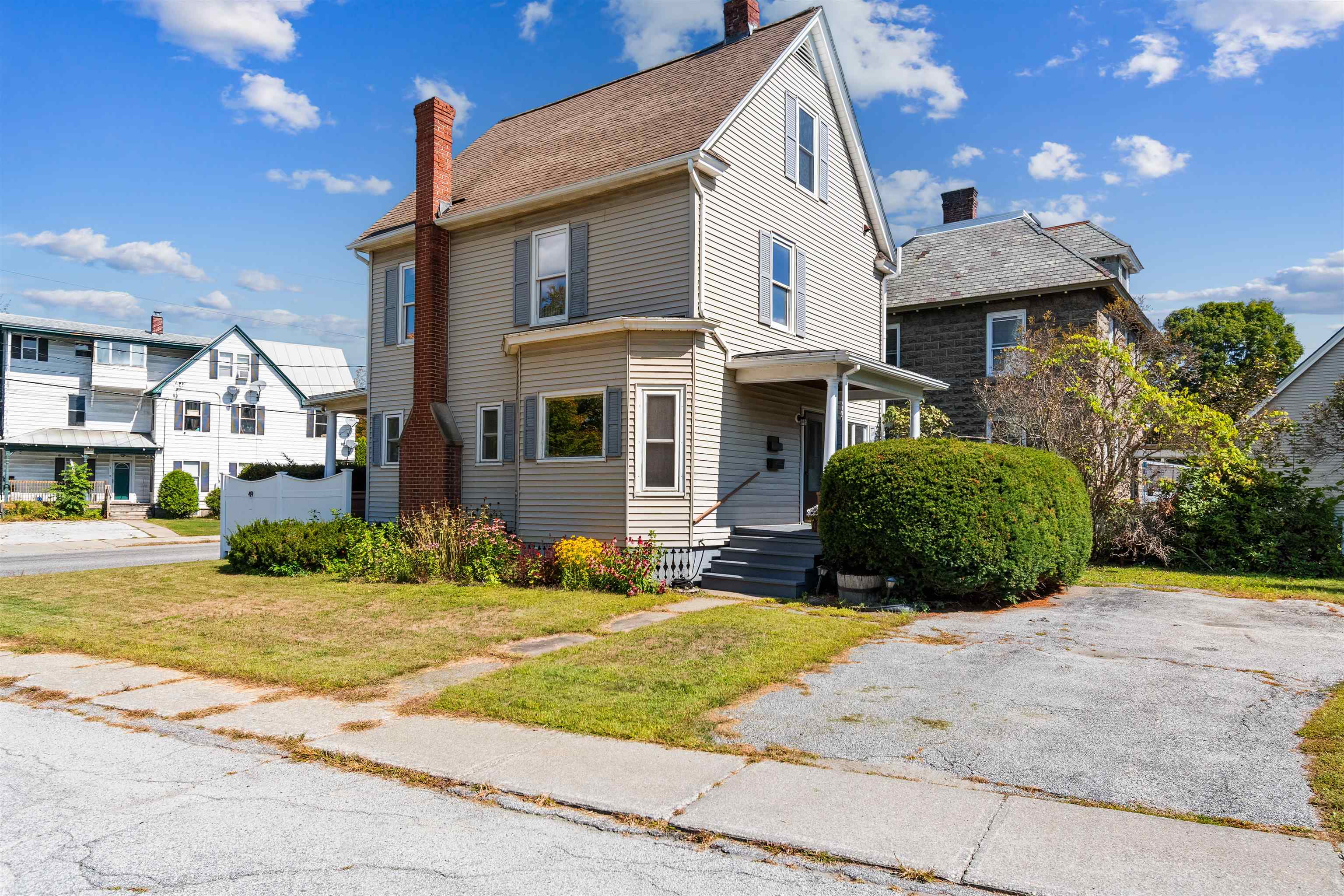 49 Hill Street Barre, VT 05641 - Photo 7 of 53