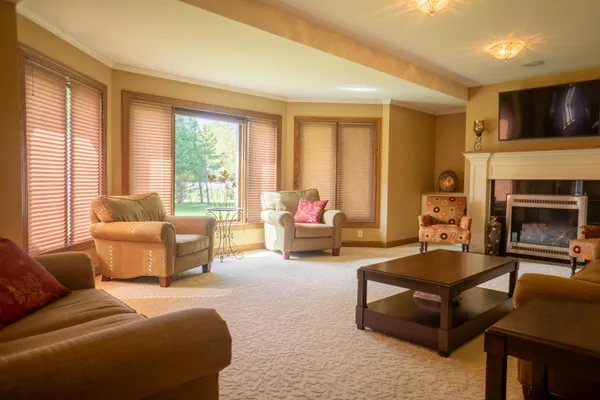 $469,000 | 23920 Highway 2, Ashland, WI 54806