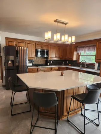 $469,000 | 23920 Highway 2, Ashland, WI 54806