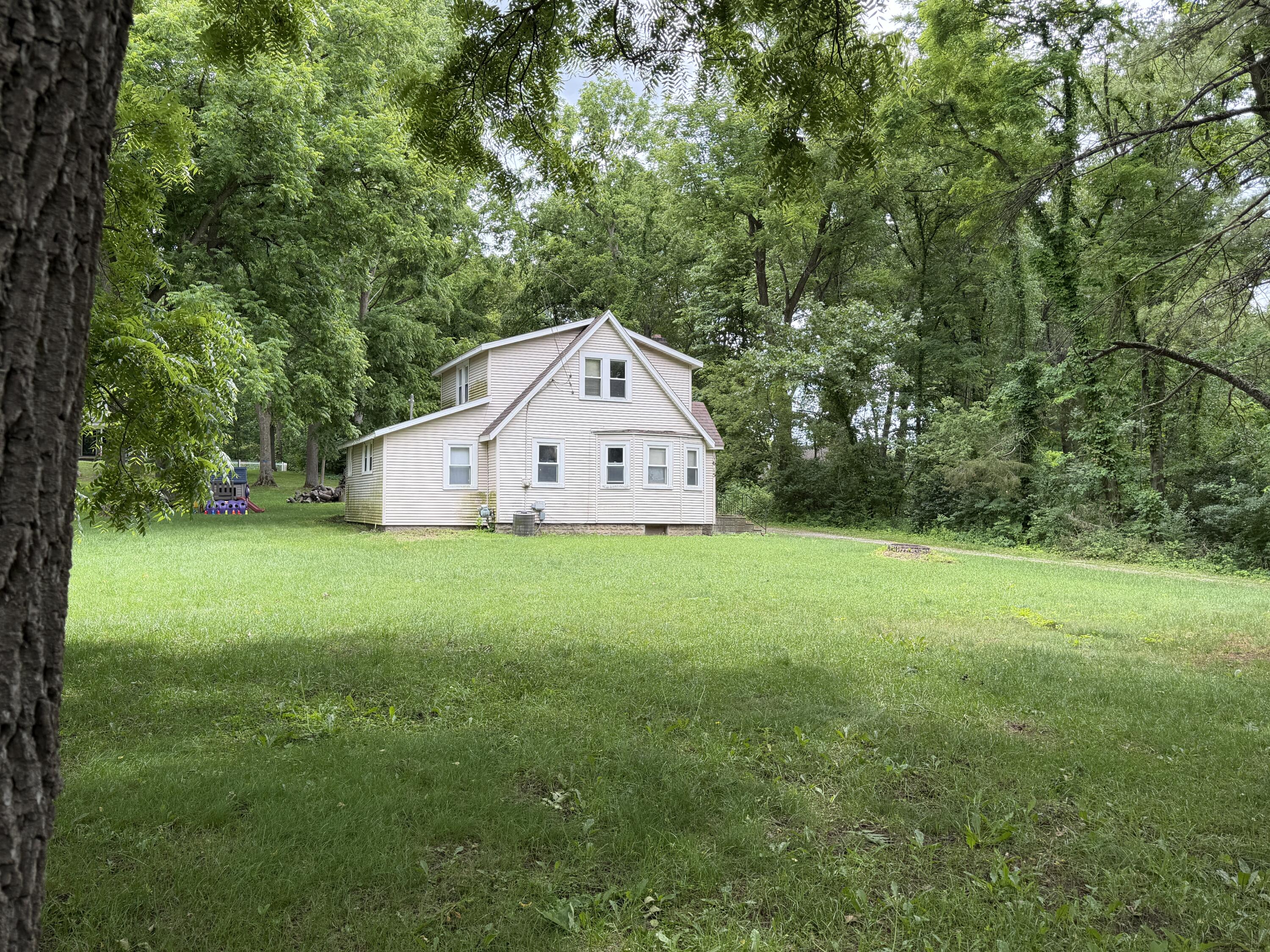 1615 Gilletts Lake Road Jackson, MI 49201 - Photo 7 of 12 IMG_6249