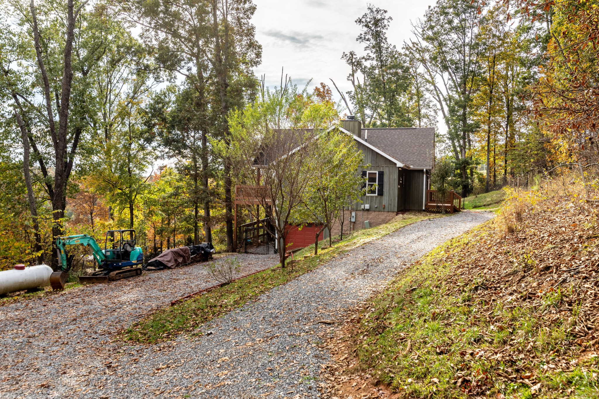 864 North Ridgecrest Road Luttrell, TN 37779 - Photo 4 of 38 a view of a house with a patio