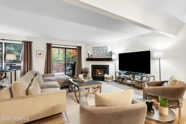 $675,000 | 49 Pape Drive, Atlantic Highlands, NJ 07716