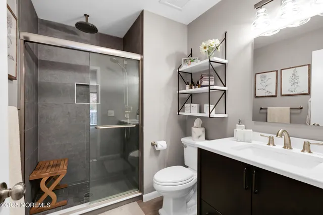 $675,000 | 49 Pape Drive, Atlantic Highlands, NJ 07716