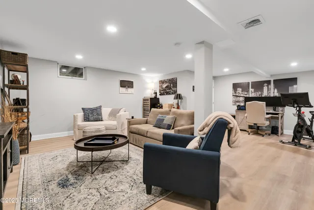 $675,000 | 49 Pape Drive, Atlantic Highlands, NJ 07716