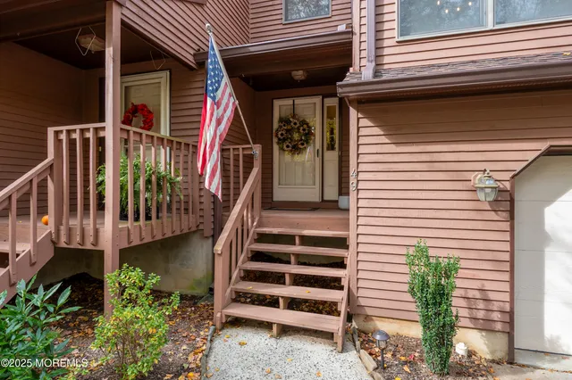 $675,000 | 49 Pape Drive, Atlantic Highlands, NJ 07716