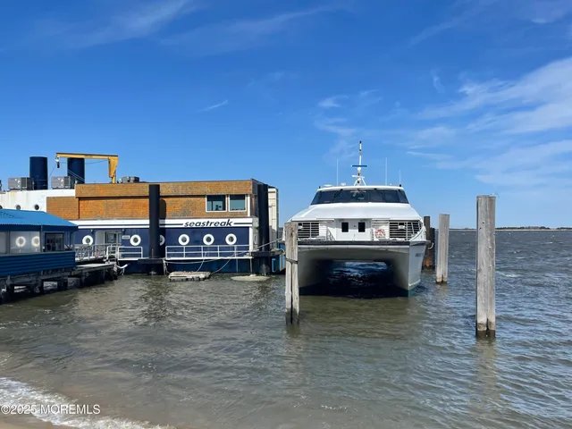 $675,000 | 49 Pape Drive, Atlantic Highlands, NJ 07716