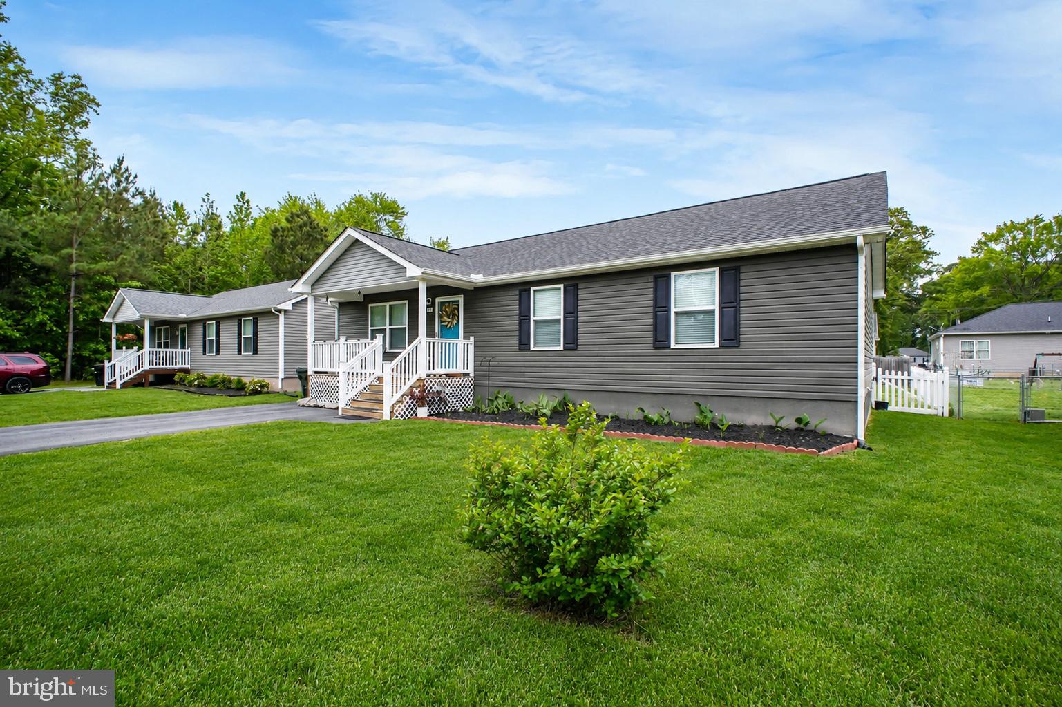 59 Rustic Lane Colonial Beach, VA 22443 - Photo 2 of 52 color correction and seasonal lawn enhancement