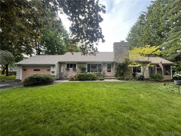 $499,000 | 16 Parker Drive, Pittsford, NY 14534