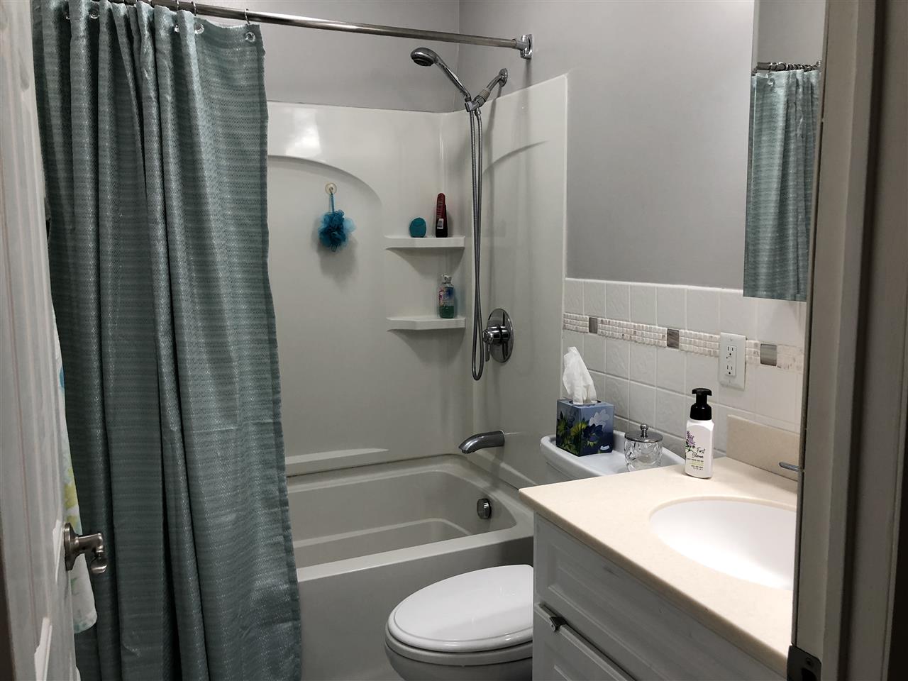 5 Strawberry Bank Road, Unit 20 Nashua, NH 03062 - Photo 8 of 10