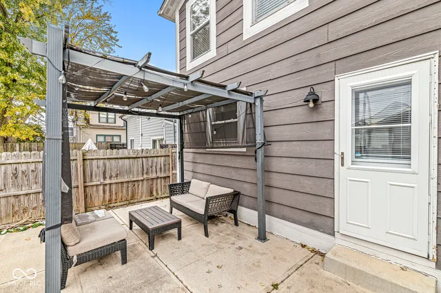 $395,000 | 325 Sanders Street, Indianapolis, IN 46225