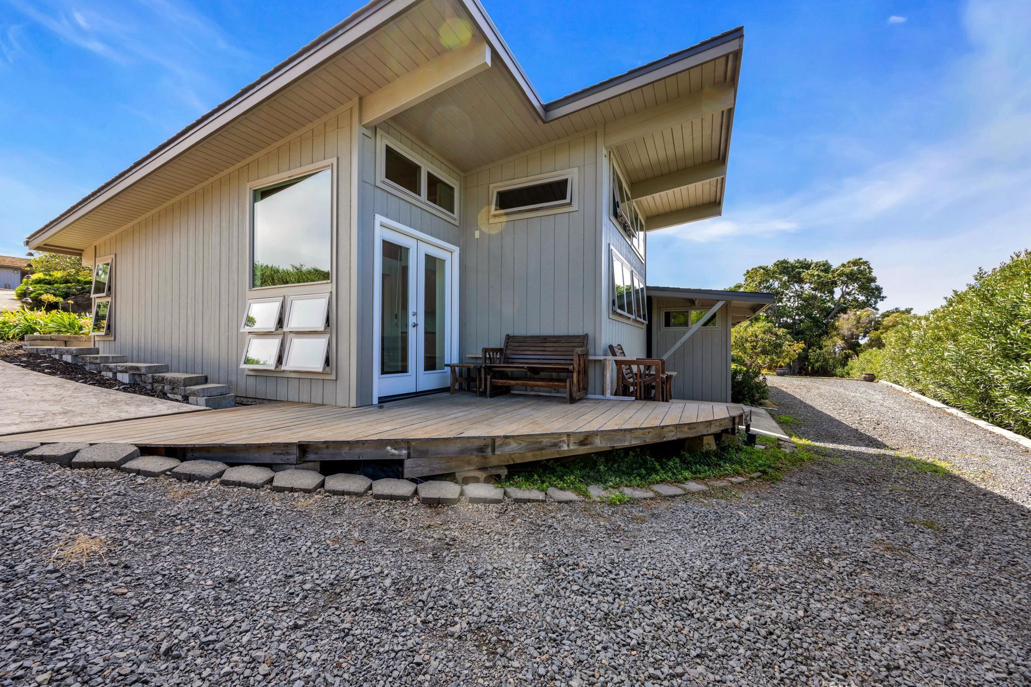 50 Poha Place Makawao, HI 96768 - Photo 43 of 50 a front view of a house with a yard