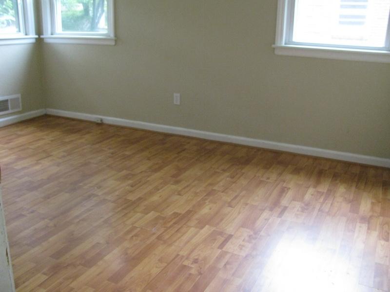 1916 Meadowbrook Road Northwest Roanoke, VA 24017 - Photo 4 of 13 BEDROOM 3