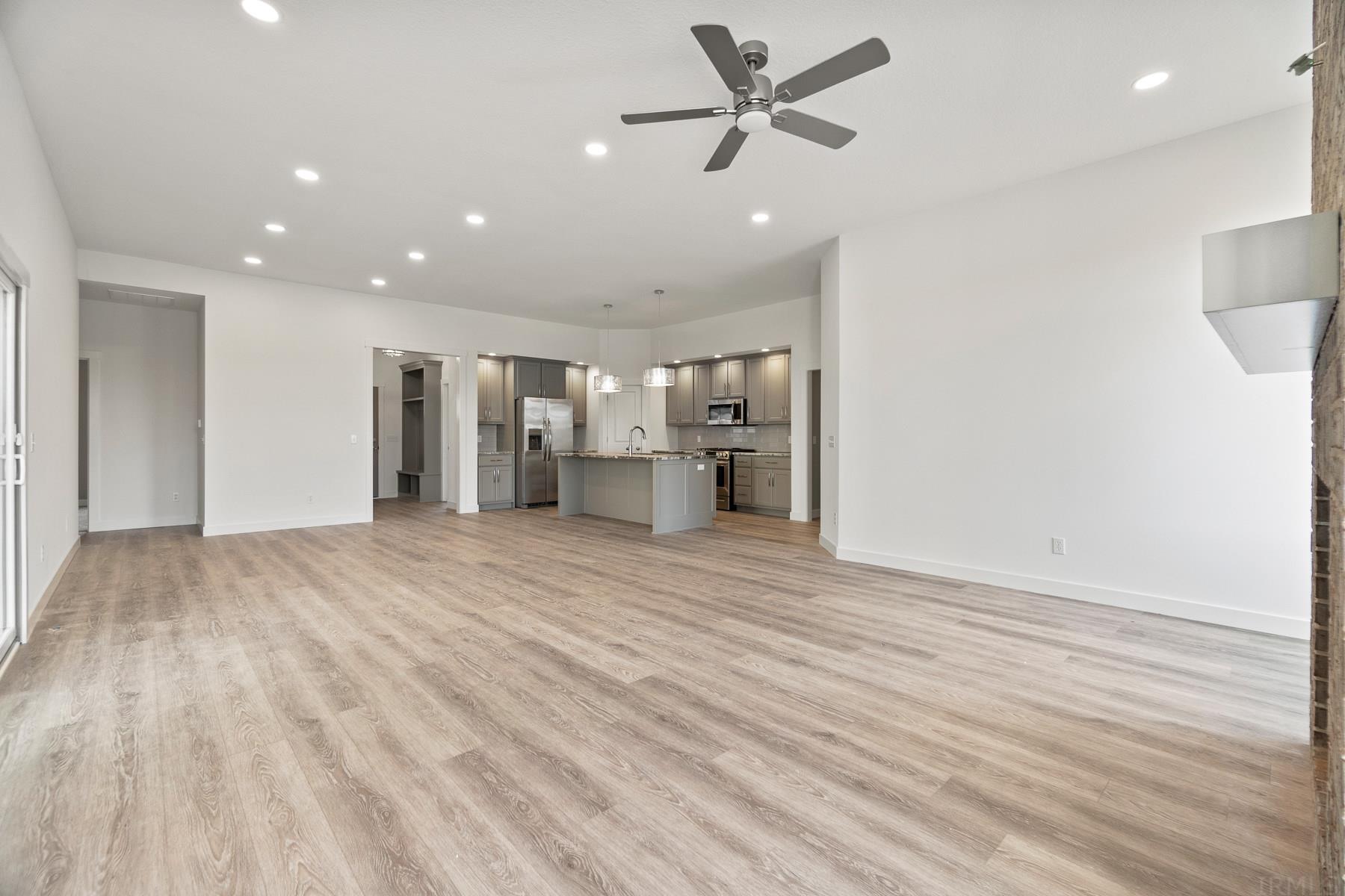 1072 Switchfoot Drive Huntertown, IN 46748 - Photo 11 of 35