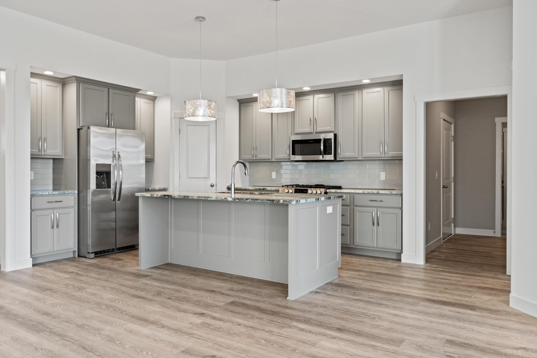 1072 Switchfoot Drive Huntertown, IN 46748 - Photo 14 of 35