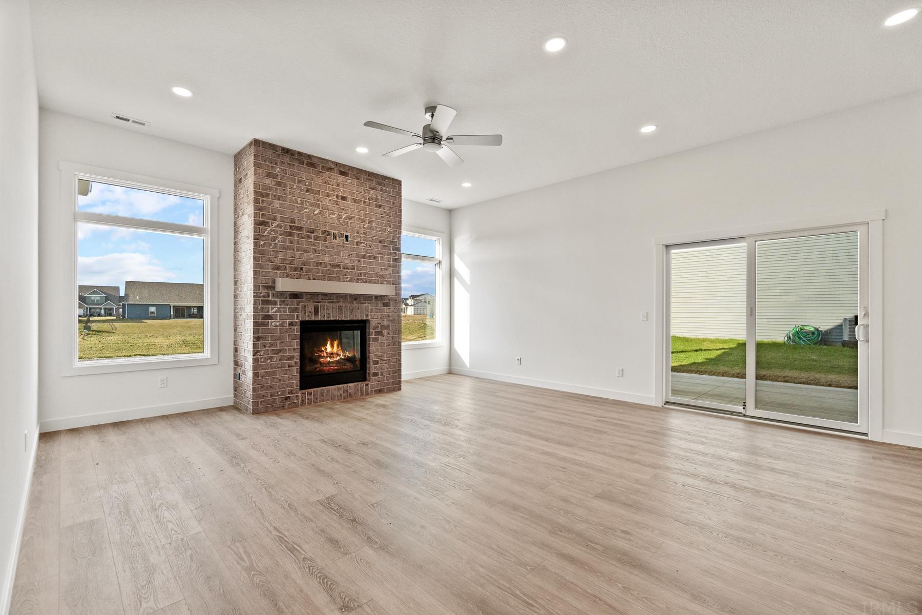 1072 Switchfoot Drive Huntertown, IN 46748 - Photo 9 of 35