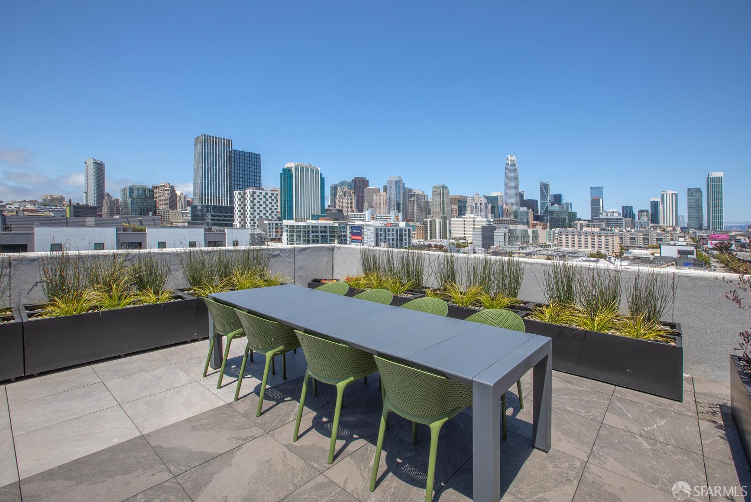 988 Harrison Street, Unit WA2 San Francisco, CA 94107 - Photo 11 of 13 a view of a terrace with sitting area