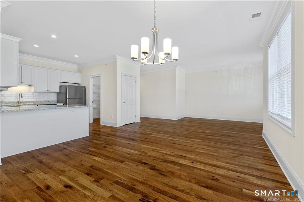 73 West Main Street, Unit 2 Clinton, CT 06413 - Photo 9 of 17 Gallery Image 9