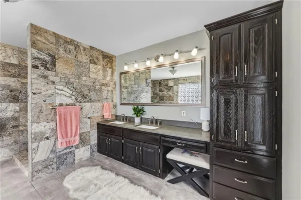 $539,900 | 5239 Catalina Street, Roeland Park, KS 66205