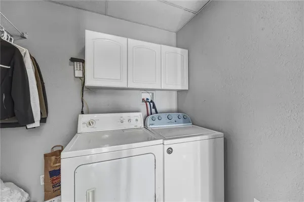 $539,900 | 5239 Catalina Street, Roeland Park, KS 66205