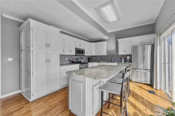 $539,900 | 5239 Catalina Street, Roeland Park, KS 66205