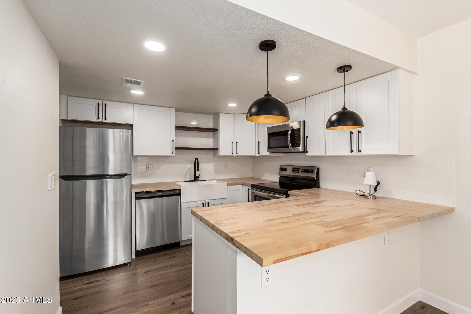 3511 East Baseline Road, Unit 1206 Phoenix, AZ 85042 - Photo 12 of 28 12 Baseline