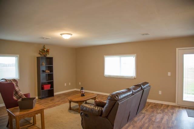 945 West Division Road Huntington, IN 46750 - Photo 5 of 15 Gallery Image 5