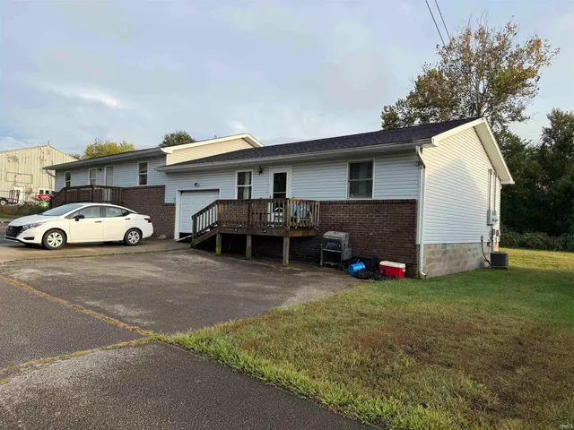 $899,000 | 101 Eastside Lane, Bedford, IN 47421