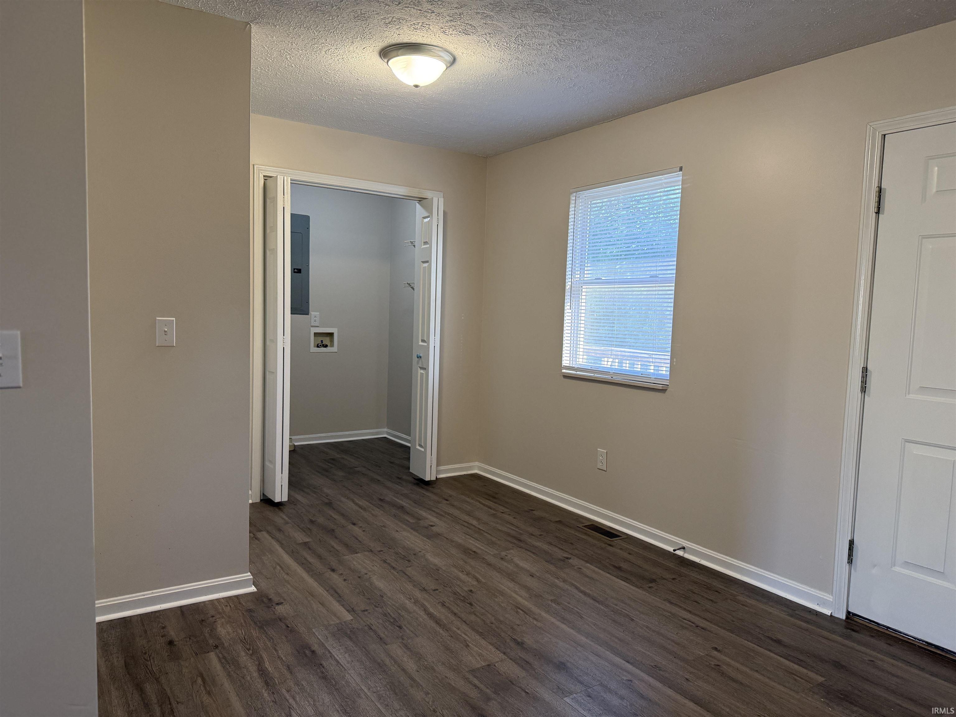 101 Eastside Lane Bedford, IN 47421 - Photo 10 of 15