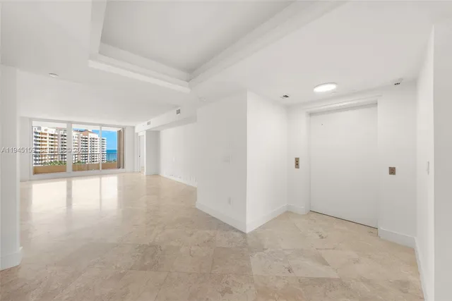 $17,500 | 789 Crandon Boulevard, Unit 1106, Key Biscayne, FL 33149