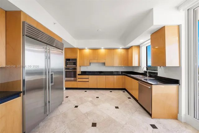 $17,500 | 789 Crandon Boulevard, Unit 1106, Key Biscayne, FL 33149