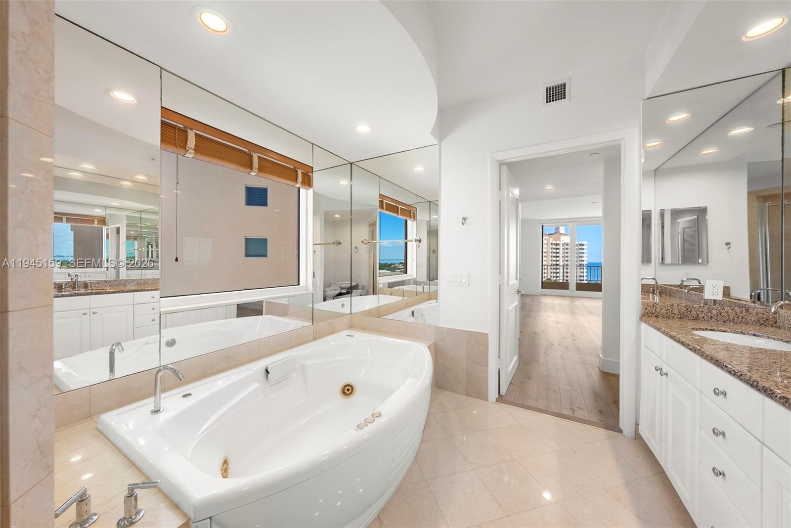 789 Crandon Boulevard, Unit 1106 Key Biscayne, FL 33149 - Photo 26 of 80