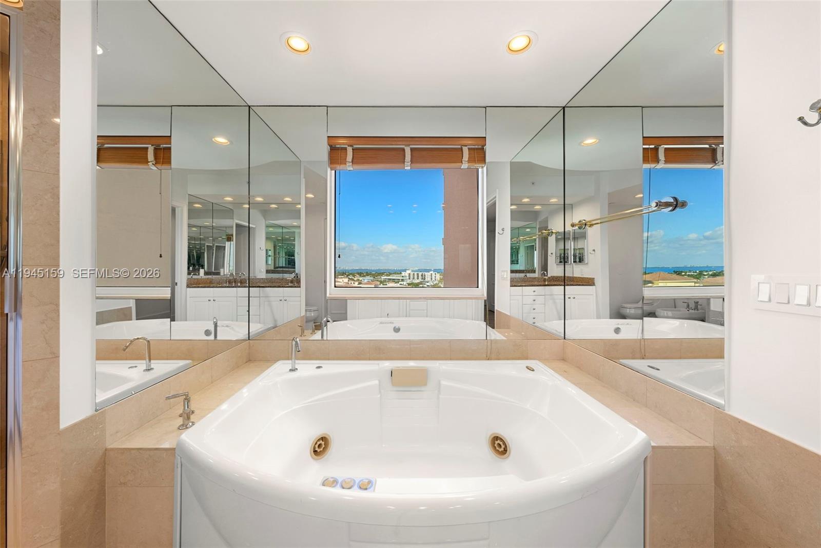 789 Crandon Boulevard, Unit 1106 Key Biscayne, FL 33149 - Photo 28 of 80