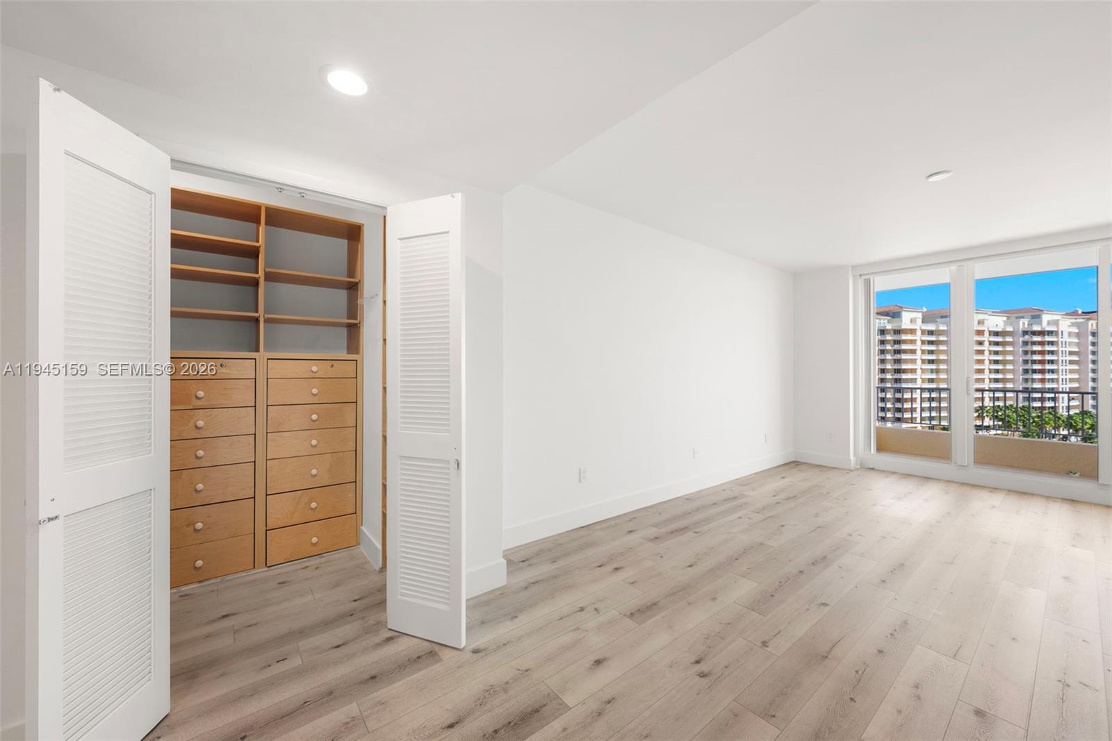 789 Crandon Boulevard, Unit 1106 Key Biscayne, FL 33149 - Photo 30 of 80