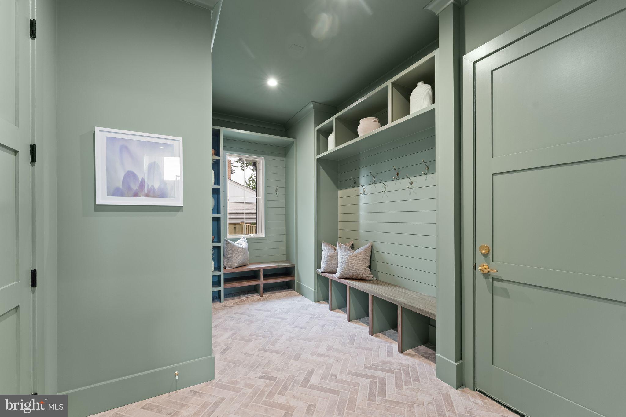 208 Elm Street Southwest Vienna, VA 22180 - Photo 15 of 50 Mudroom - Different JDA Model