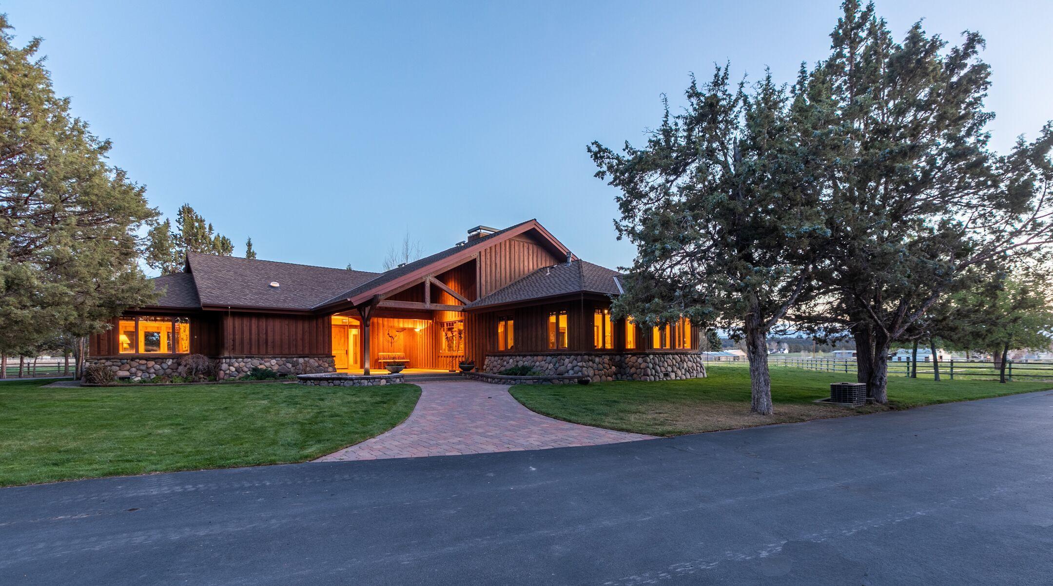 65520 Gerking Market Road Bend, OR 97703 - Photo 46 of 49 TsyMctRg