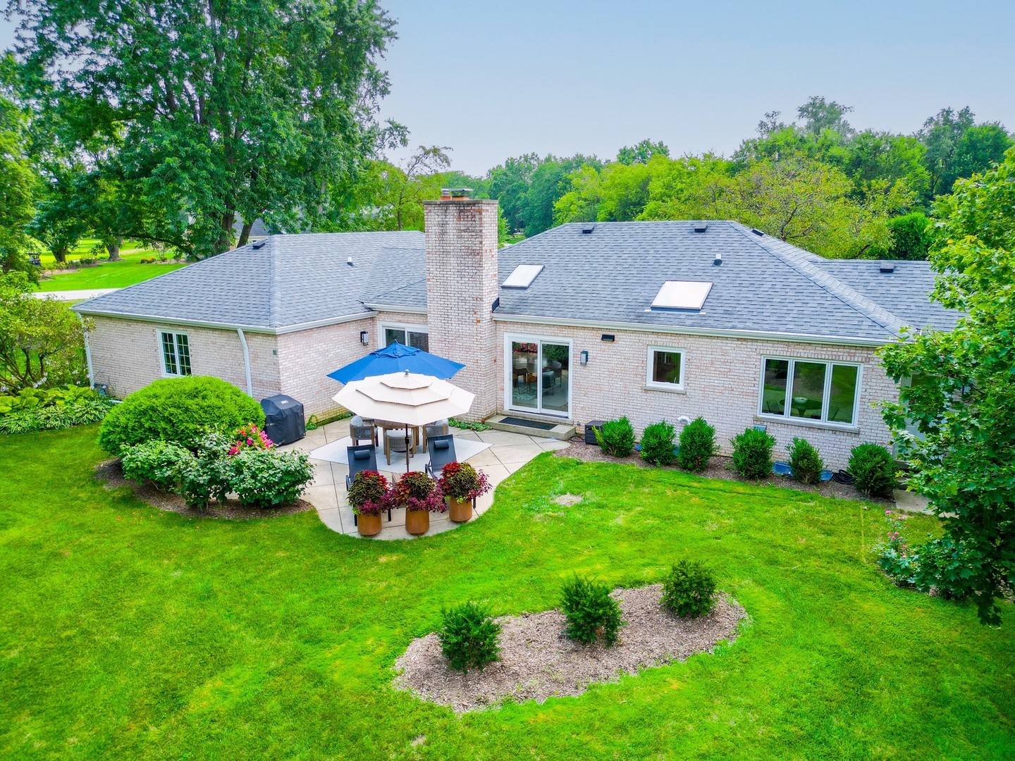 2317 Coach Road Long Grove, IL 60047 - Photo 28 of 34