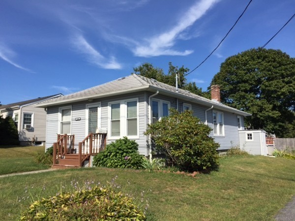 126 Dellawanda Road Swansea, MA 02777 - Photo 4 of 13 Gallery Image 4