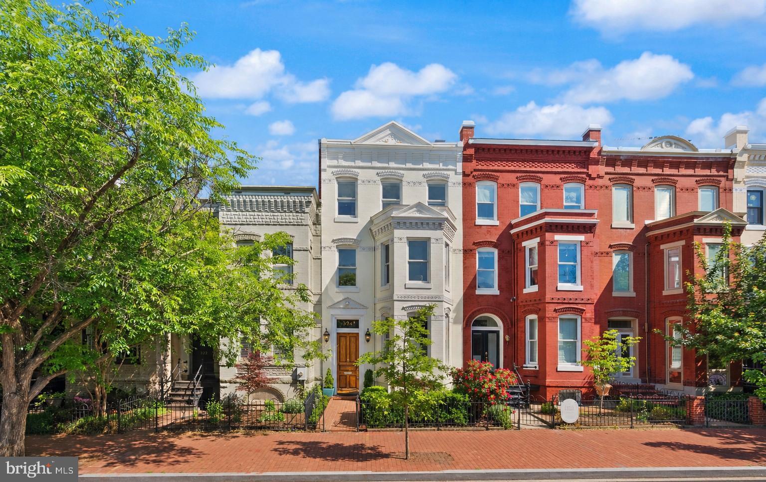 Welcome to 324 E Street NE