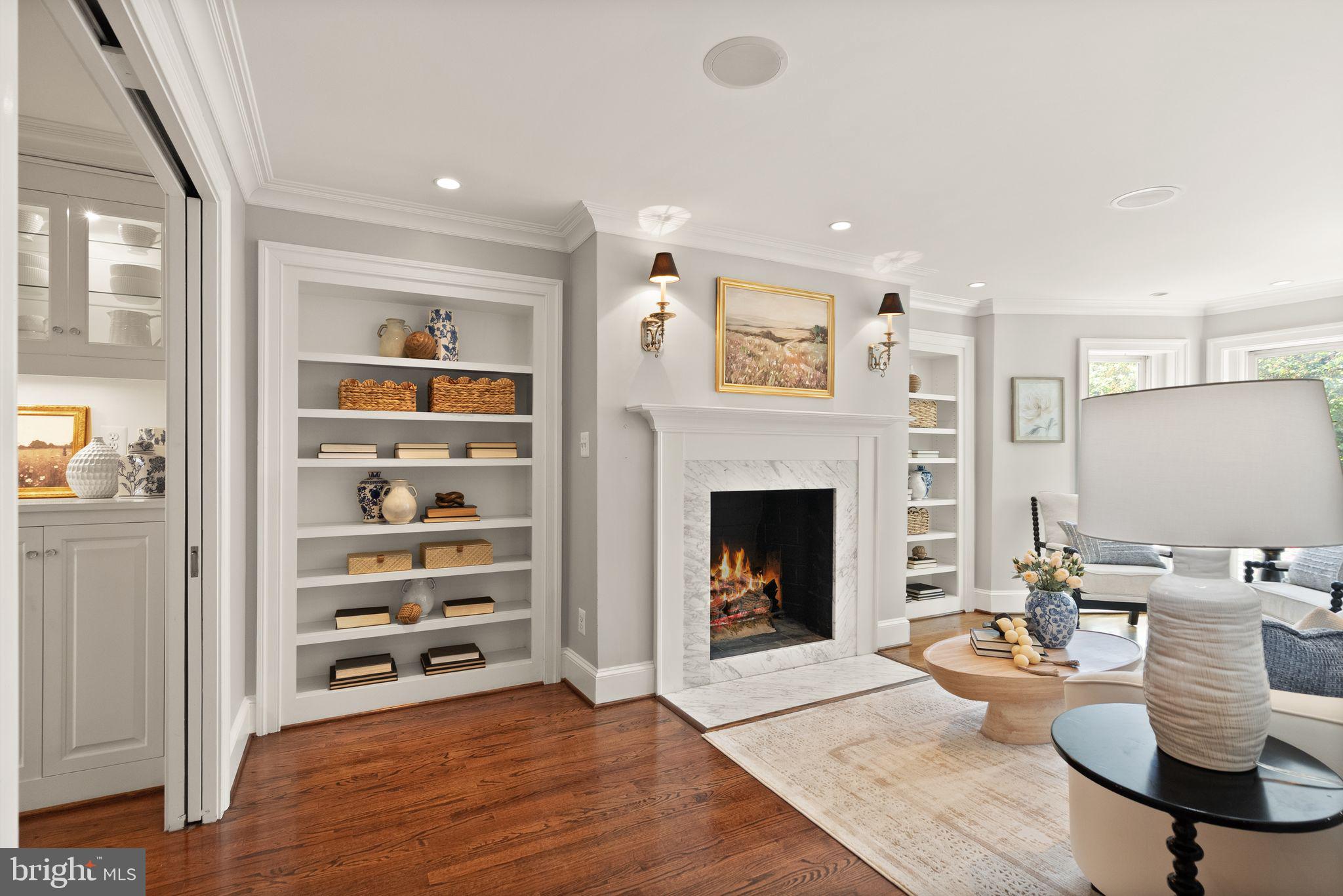 324 E Street Northeast Washington, DC 20002 - Photo 4 of 28 Built-Ins and Fireplace