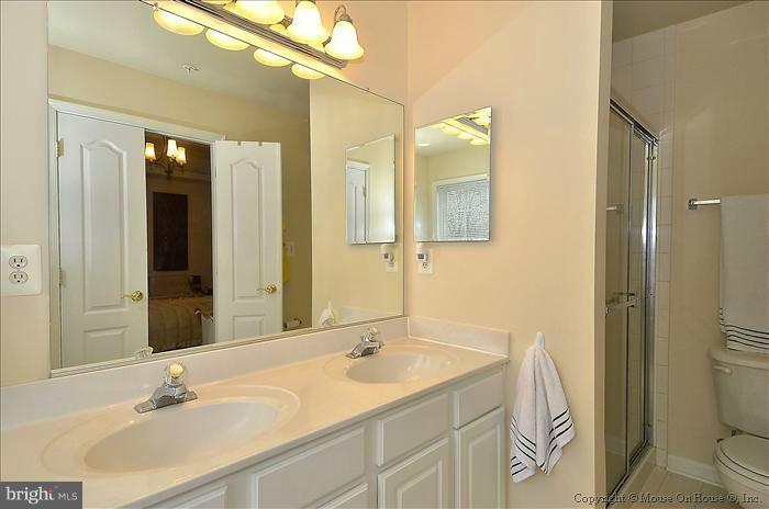 2104 Clark Place, Unit 61 Silver Spring, MD 20910 - Photo 1 of 13 Separate Shower