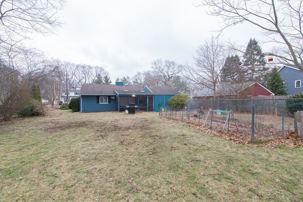 29 Longfellow Road Natick, MA 01760 - Photo 12 of 26