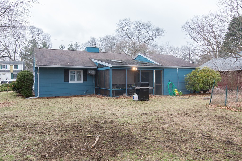 29 Longfellow Road Natick, MA 01760 - Photo 13 of 26