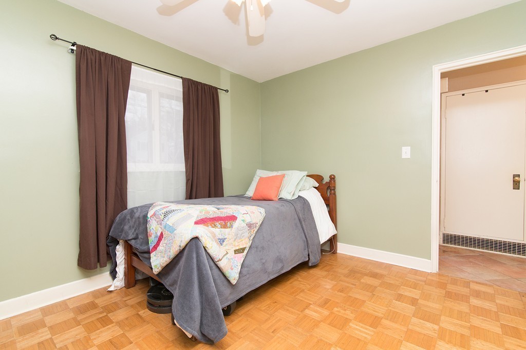 29 Longfellow Road Natick, MA 01760 - Photo 17 of 26