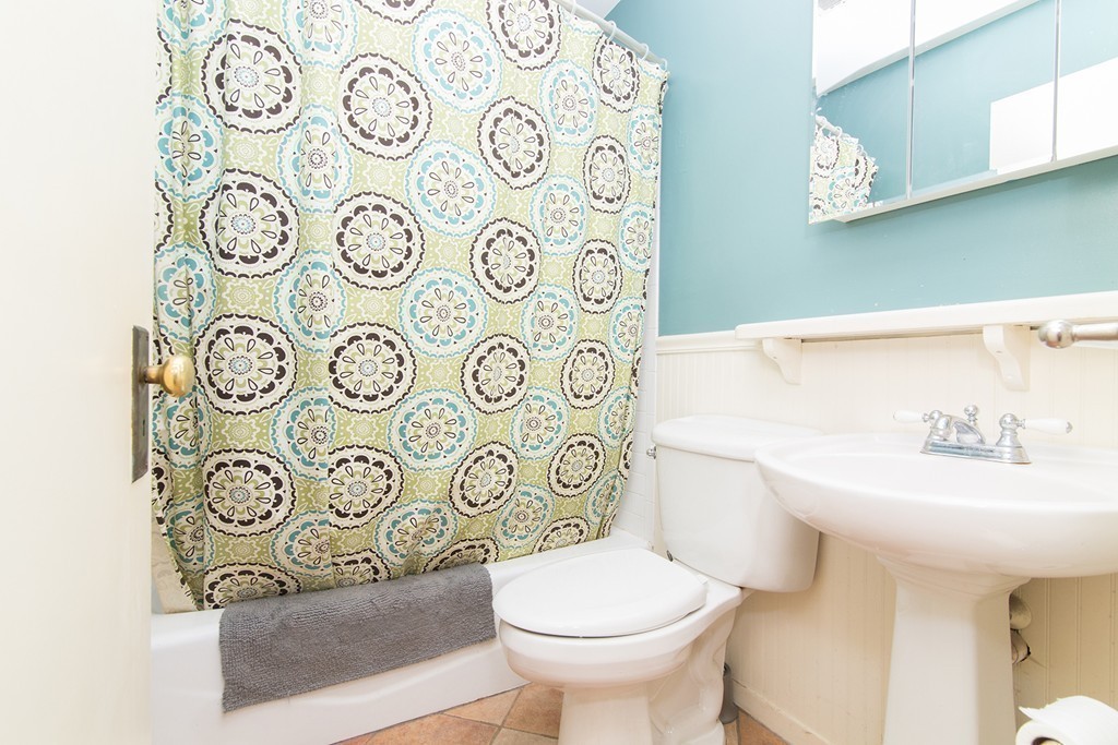 29 Longfellow Road Natick, MA 01760 - Photo 18 of 26