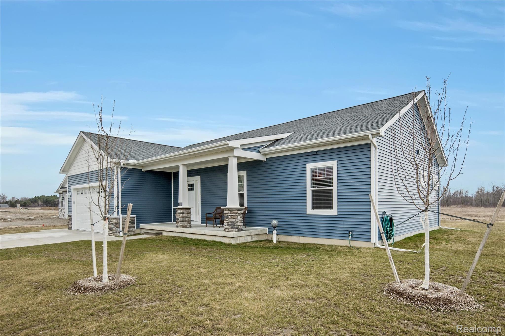 740 Range Road Marysville, MI 48040 - Photo 4 of 32 04-740 Range Rd Marysville0003.jpg