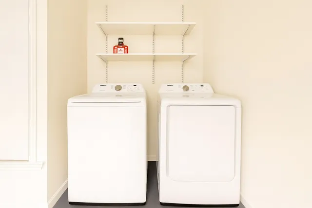 $1,650 | 508 Country Aire Drive, Unit B, Round Rock, TX 78664