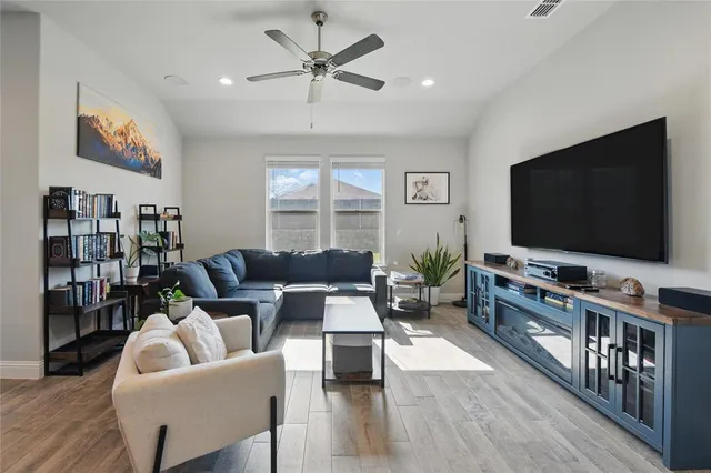 $390,000 | 2304 Blackcap Street, Denton, TX 76205